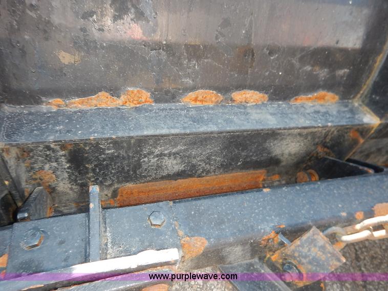 image for item L2296 2001 Sterling LT7500 dump truck