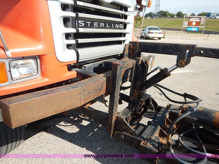 image for item L2296 2001 Sterling LT7500 dump truck