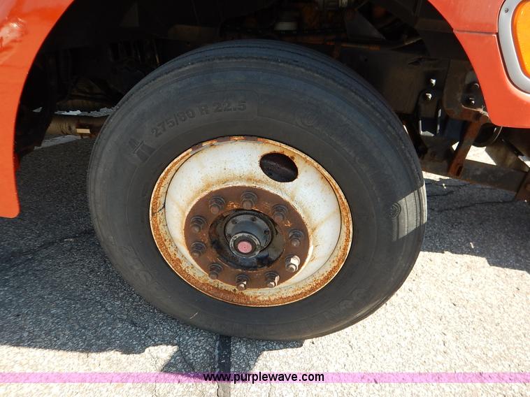 image for item L2296 2001 Sterling LT7500 dump truck