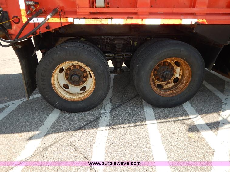 image for item L2296 2001 Sterling LT7500 dump truck