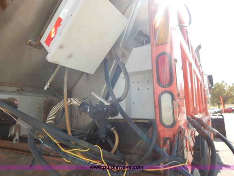 image for item L2296 2001 Sterling LT7500 dump truck