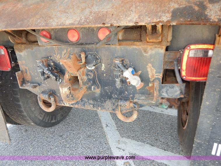 image for item L2296 2001 Sterling LT7500 dump truck