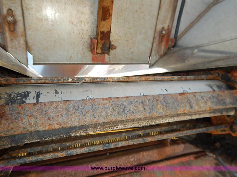 image for item L2296 2001 Sterling LT7500 dump truck