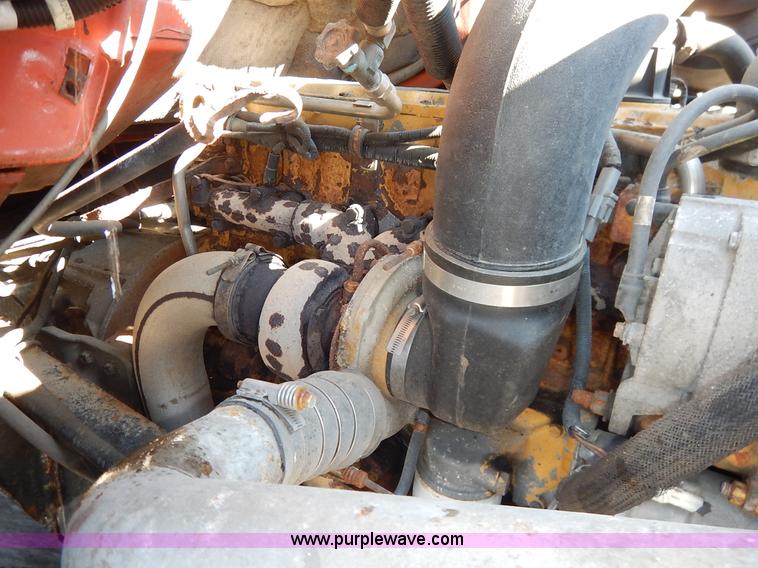 image for item L2296 2001 Sterling LT7500 dump truck