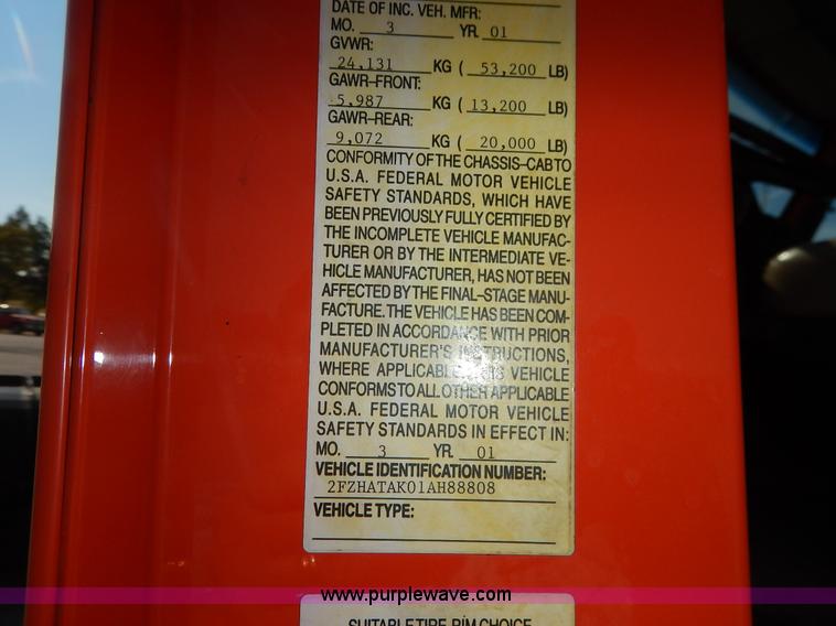 image for item L2296 2001 Sterling LT7500 dump truck