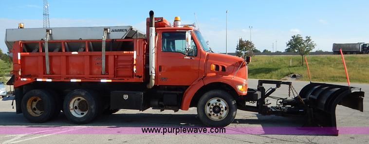 image for item L2304 2001 Sterling LT7500 dump truck