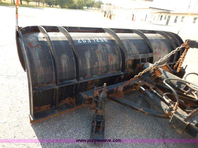 image for item L2304 2001 Sterling LT7500 dump truck