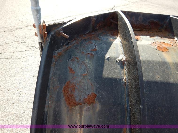 image for item L2304 2001 Sterling LT7500 dump truck