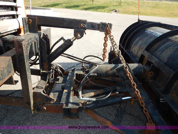 image for item L2304 2001 Sterling LT7500 dump truck