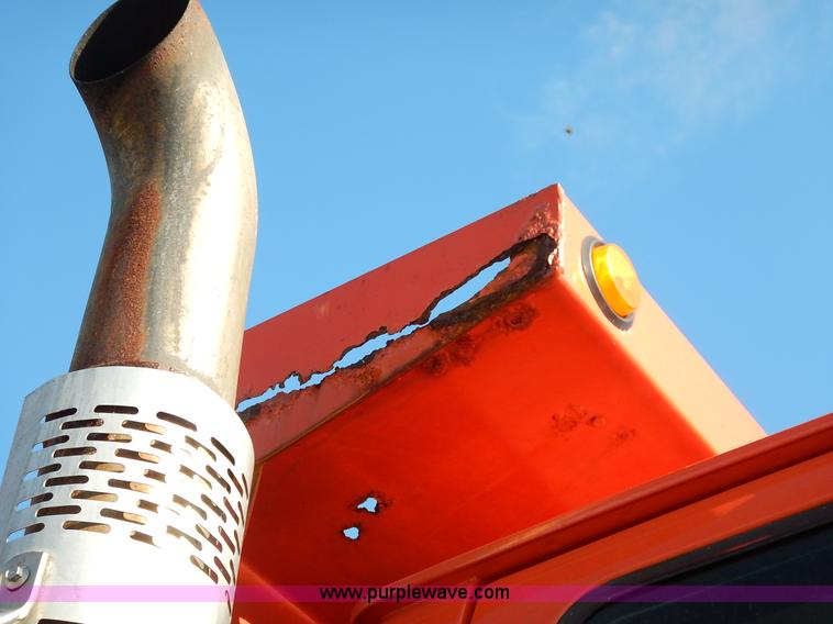 image for item L2304 2001 Sterling LT7500 dump truck