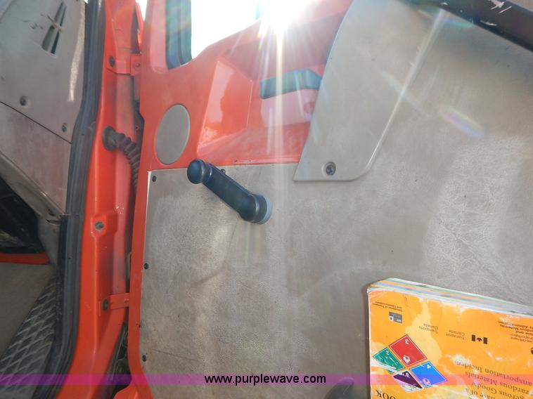 image for item L2304 2001 Sterling LT7500 dump truck