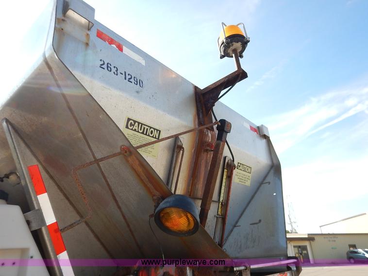 image for item L2304 2001 Sterling LT7500 dump truck