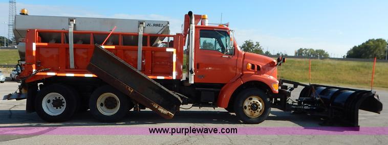 image for item L2305 2001 Sterling LT7500 dump truck