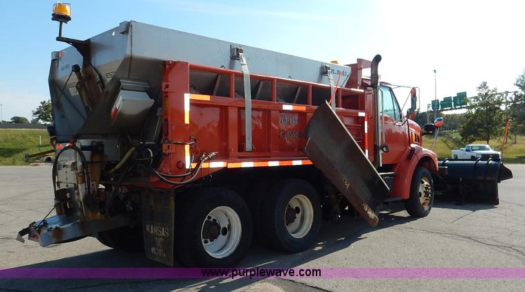 image for item L2305 2001 Sterling LT7500 dump truck