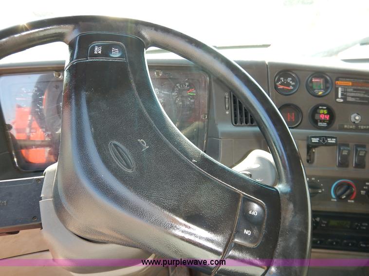 image for item L2305 2001 Sterling LT7500 dump truck