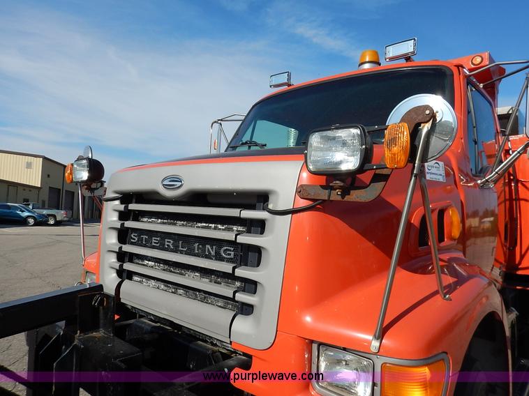 image for item L2305 2001 Sterling LT7500 dump truck