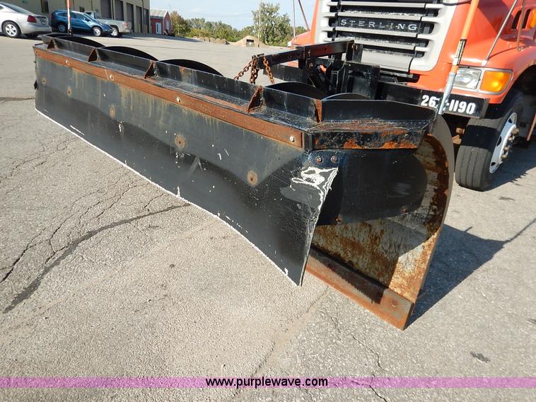 image for item L2305 2001 Sterling LT7500 dump truck