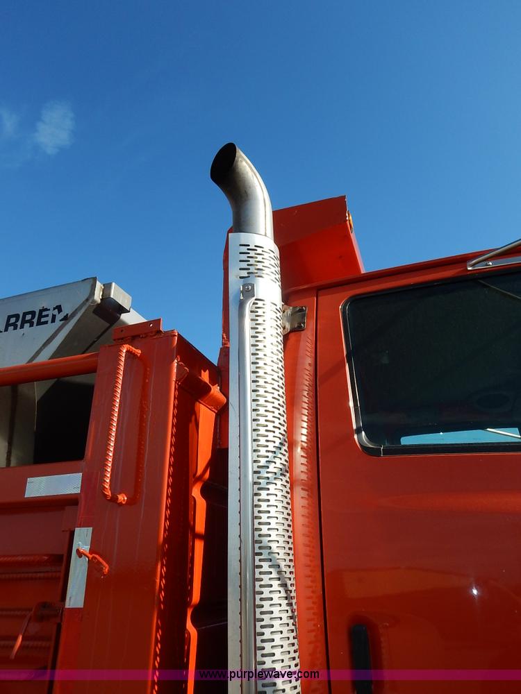 image for item L2305 2001 Sterling LT7500 dump truck