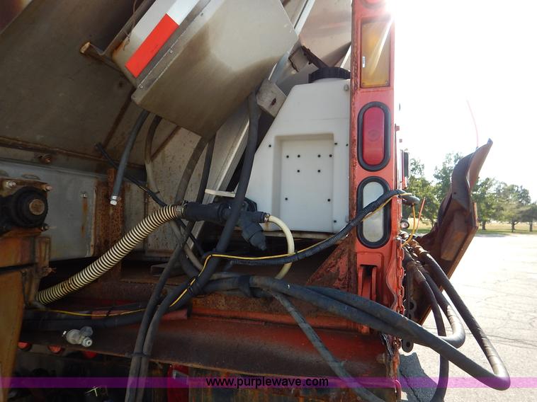 image for item L2305 2001 Sterling LT7500 dump truck