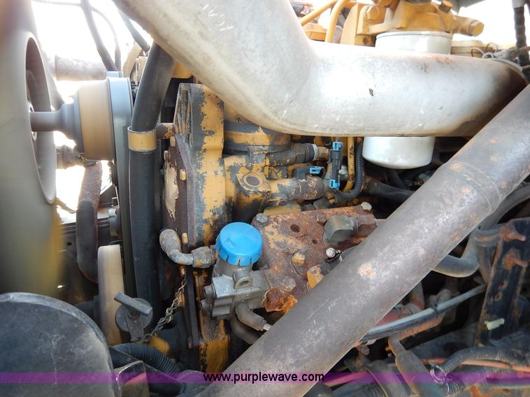 image for item L2305 2001 Sterling LT7500 dump truck