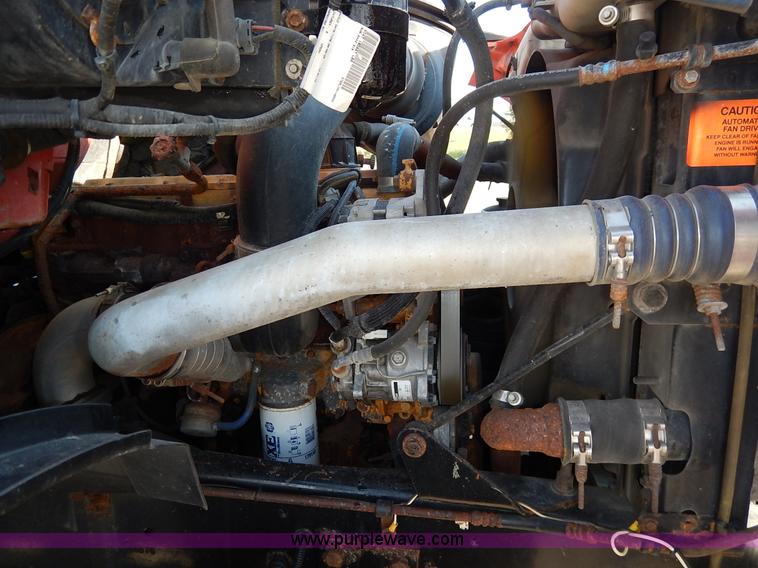 image for item L2305 2001 Sterling LT7500 dump truck