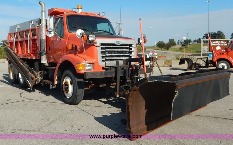 image for item L2306 2001 Sterling LT7500 dump truck
