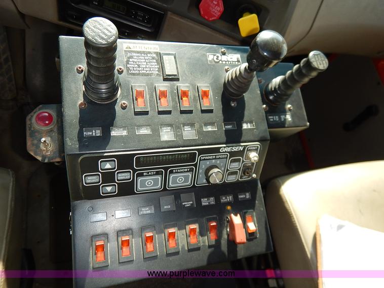 image for item L2306 2001 Sterling LT7500 dump truck