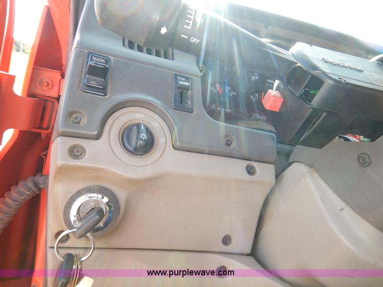 image for item L2306 2001 Sterling LT7500 dump truck