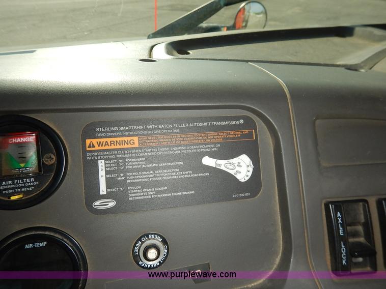 image for item L2306 2001 Sterling LT7500 dump truck