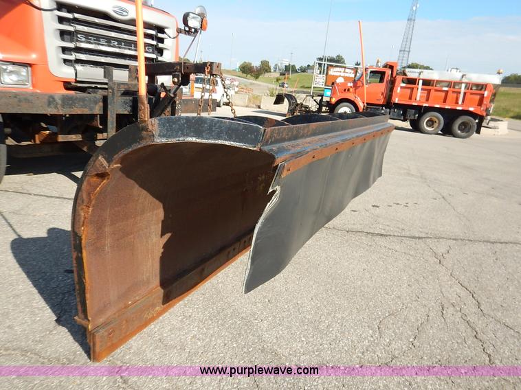 image for item L2306 2001 Sterling LT7500 dump truck