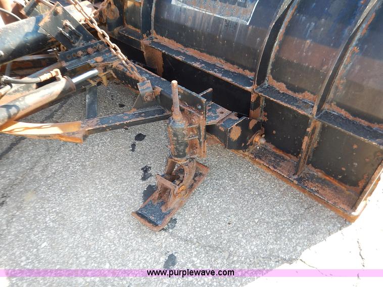 image for item L2306 2001 Sterling LT7500 dump truck