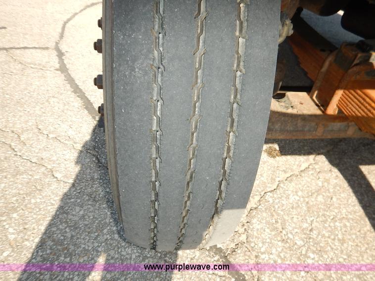 image for item L2306 2001 Sterling LT7500 dump truck