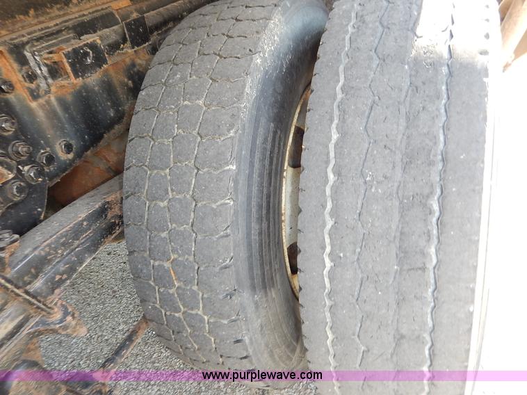 image for item L2306 2001 Sterling LT7500 dump truck