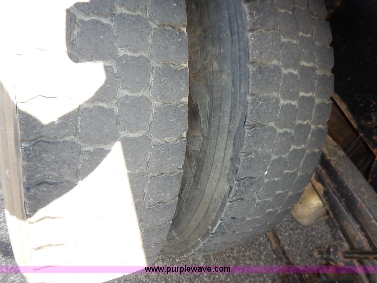 image for item L2306 2001 Sterling LT7500 dump truck