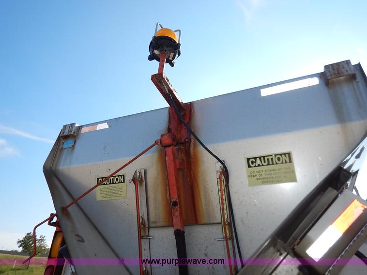 image for item L2306 2001 Sterling LT7500 dump truck