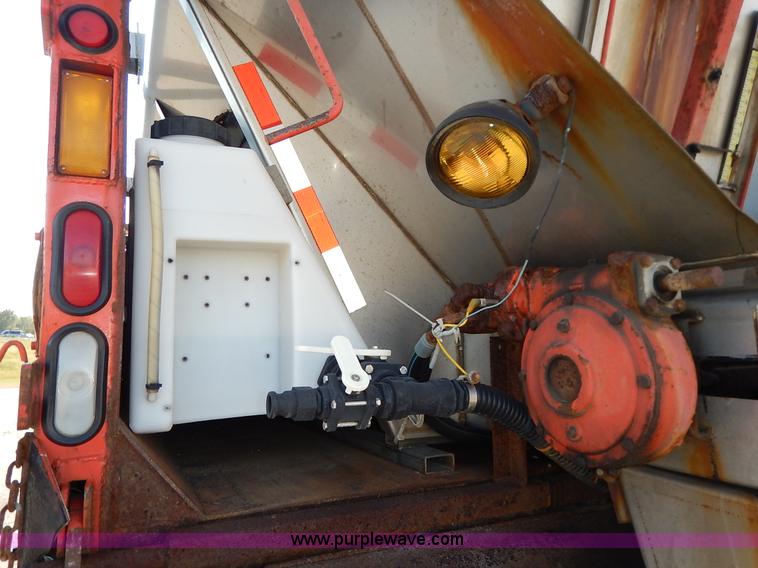 image for item L2306 2001 Sterling LT7500 dump truck