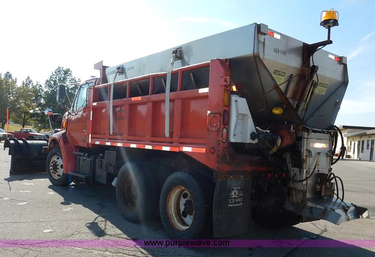 image for item L2307 2001 Sterling LT7500 dump truck