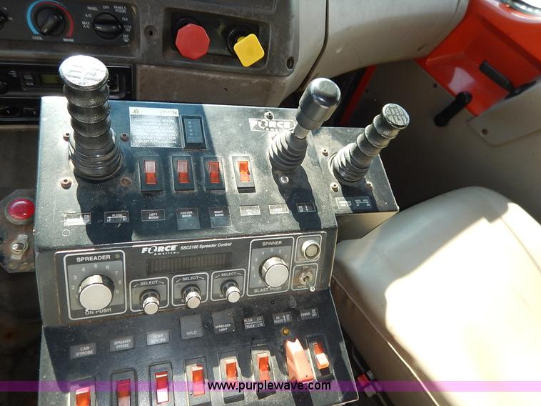 image for item L2307 2001 Sterling LT7500 dump truck