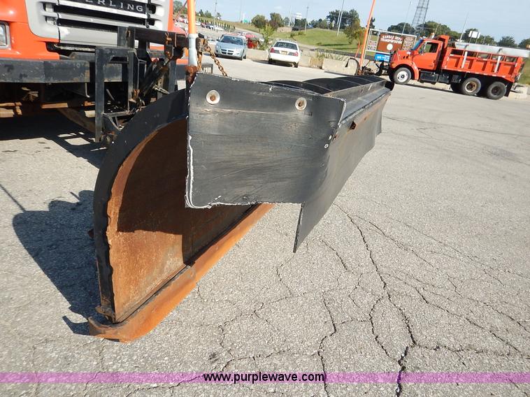 image for item L2307 2001 Sterling LT7500 dump truck