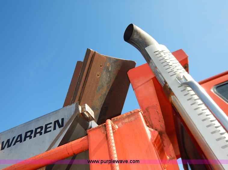 image for item L2307 2001 Sterling LT7500 dump truck