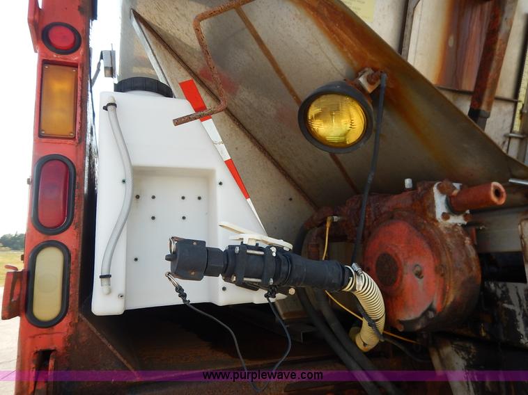 image for item L2307 2001 Sterling LT7500 dump truck