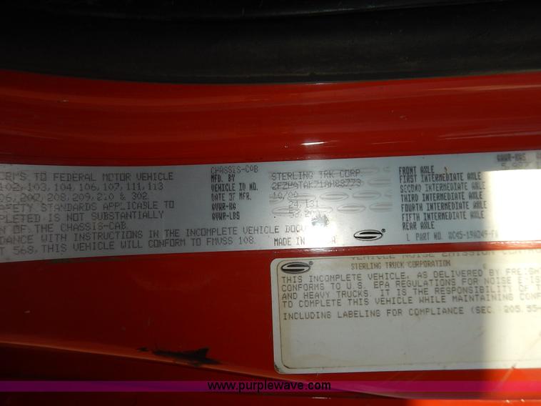 image for item L2307 2001 Sterling LT7500 dump truck