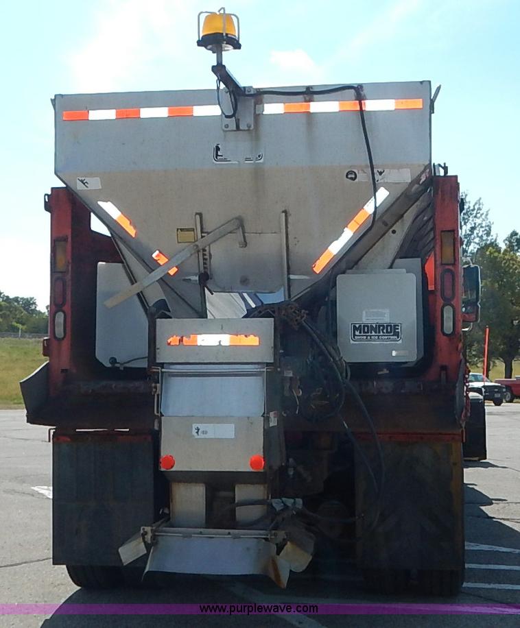 image for item L2308 2003 International 7500 dump truck