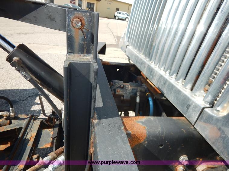 image for item L2308 2003 International 7500 dump truck