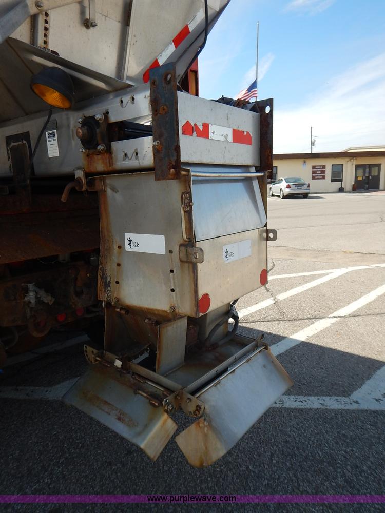 image for item L2308 2003 International 7500 dump truck