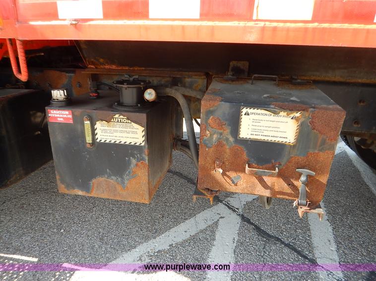 image for item L2308 2003 International 7500 dump truck