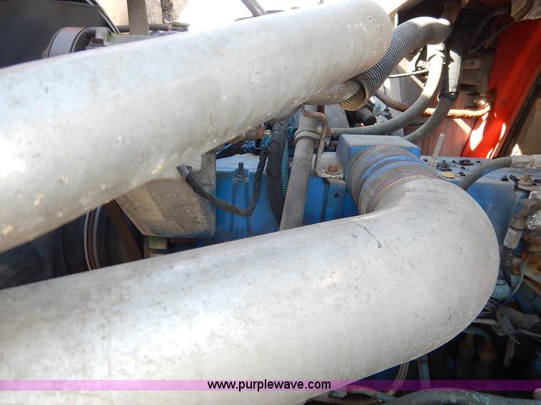 image for item L2308 2003 International 7500 dump truck