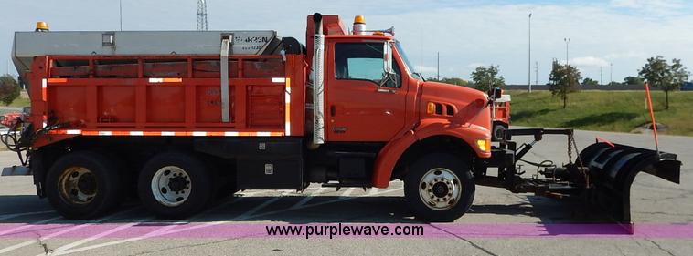 image for item L2309 2001 Sterling LT7500 dump truck