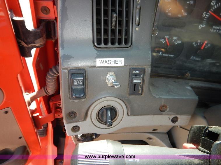 image for item L2309 2001 Sterling LT7500 dump truck