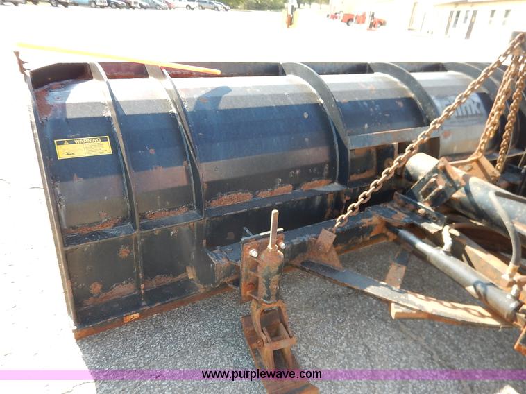 image for item L2309 2001 Sterling LT7500 dump truck